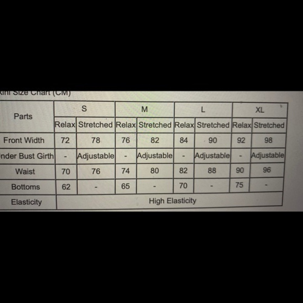 Bikini - Picture 4 of 5